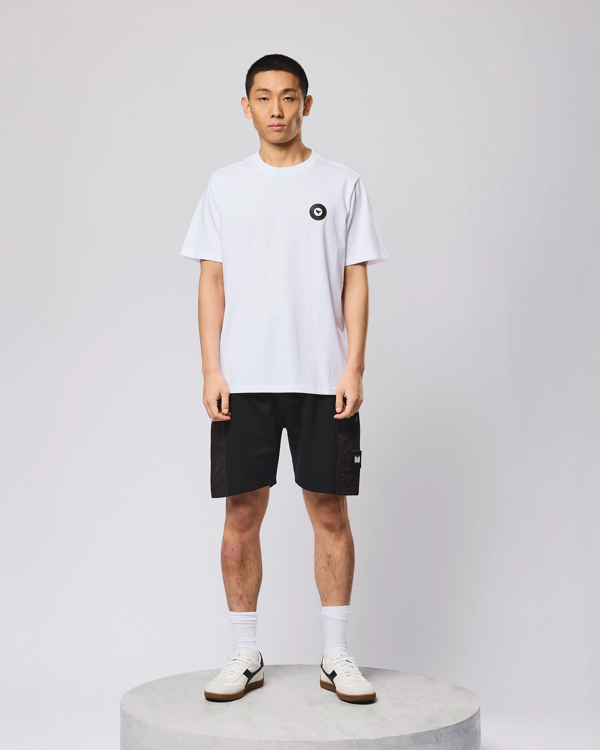 8 Ball Graphic T-Shirt White - Image 4