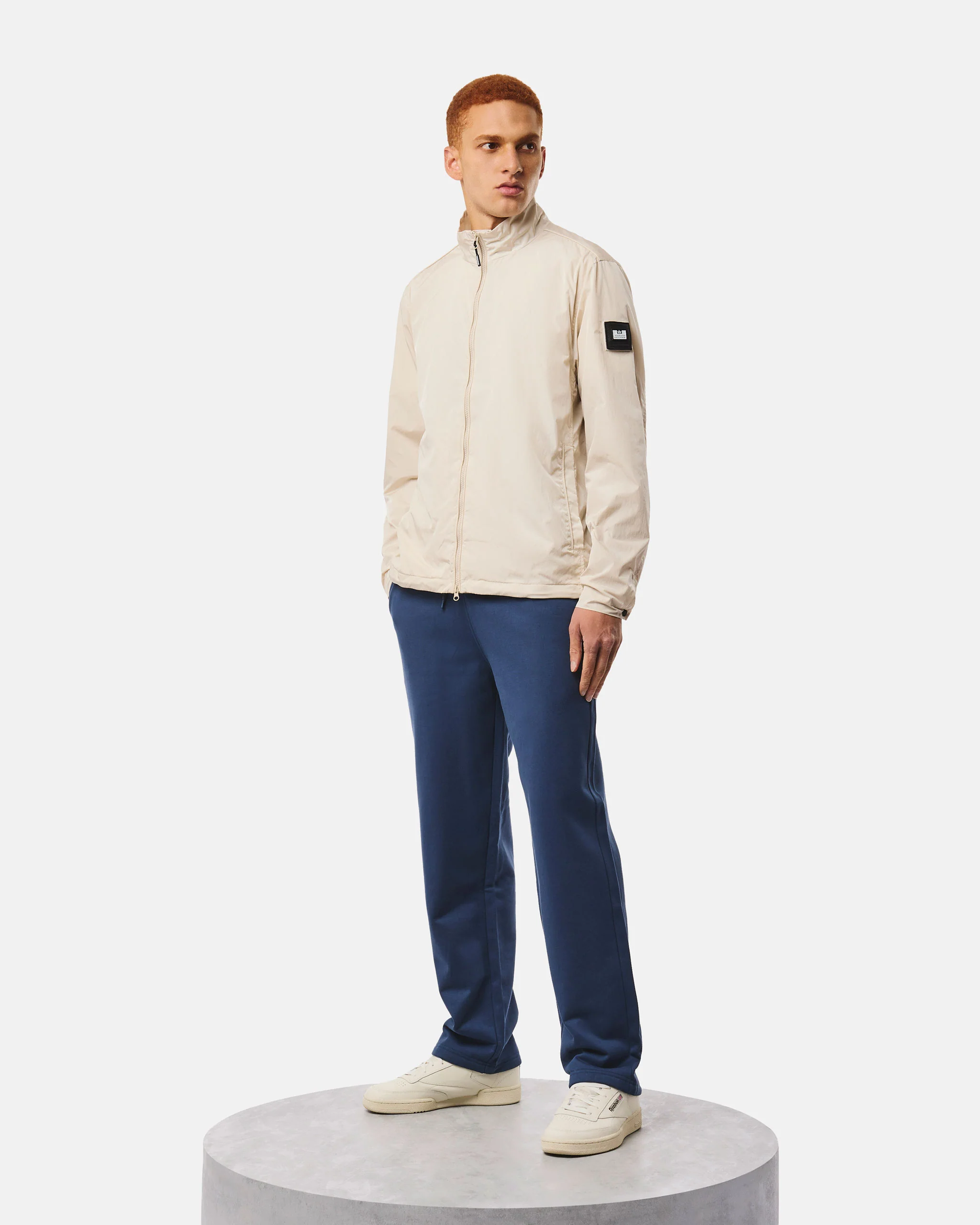 Fintray Jacket Calcium - Image 3