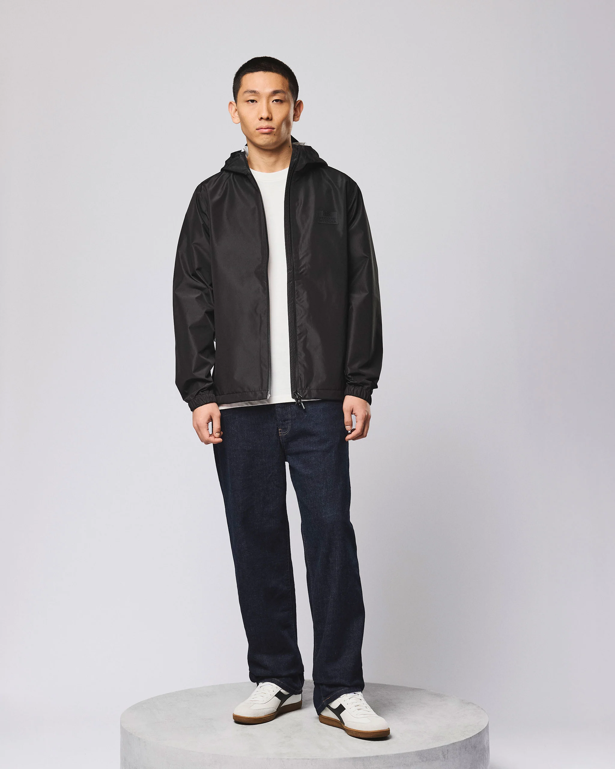 Football + Festivals Waterproof Pack Away Jacket Black - Image 3