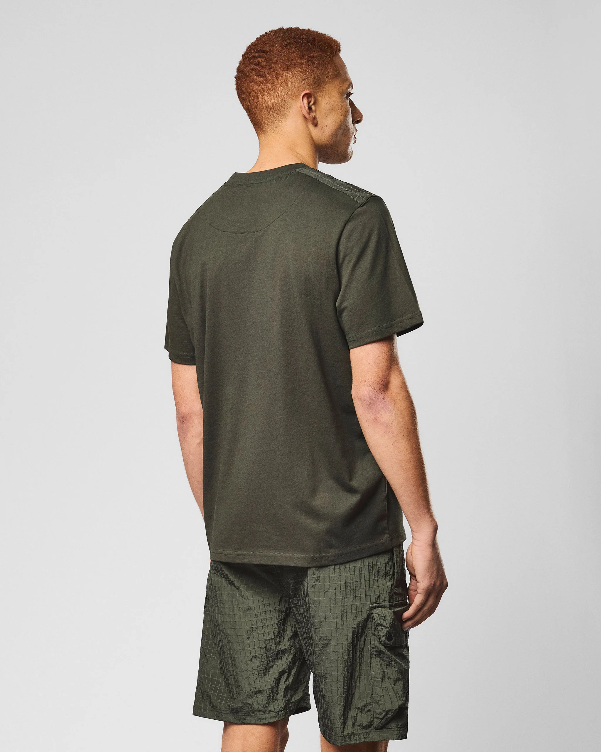 Garcia T-Shirt Black Forest Green - Image 4