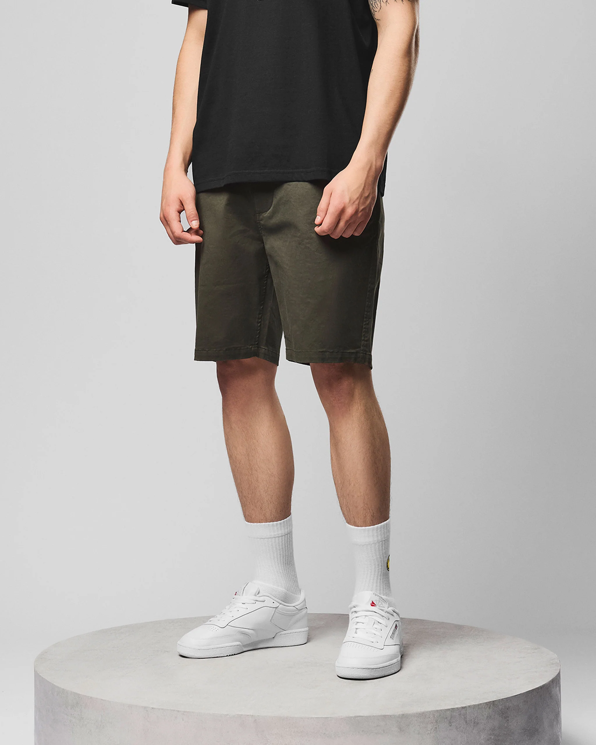 Ivan Chino Short Black Forest Green - Image 2