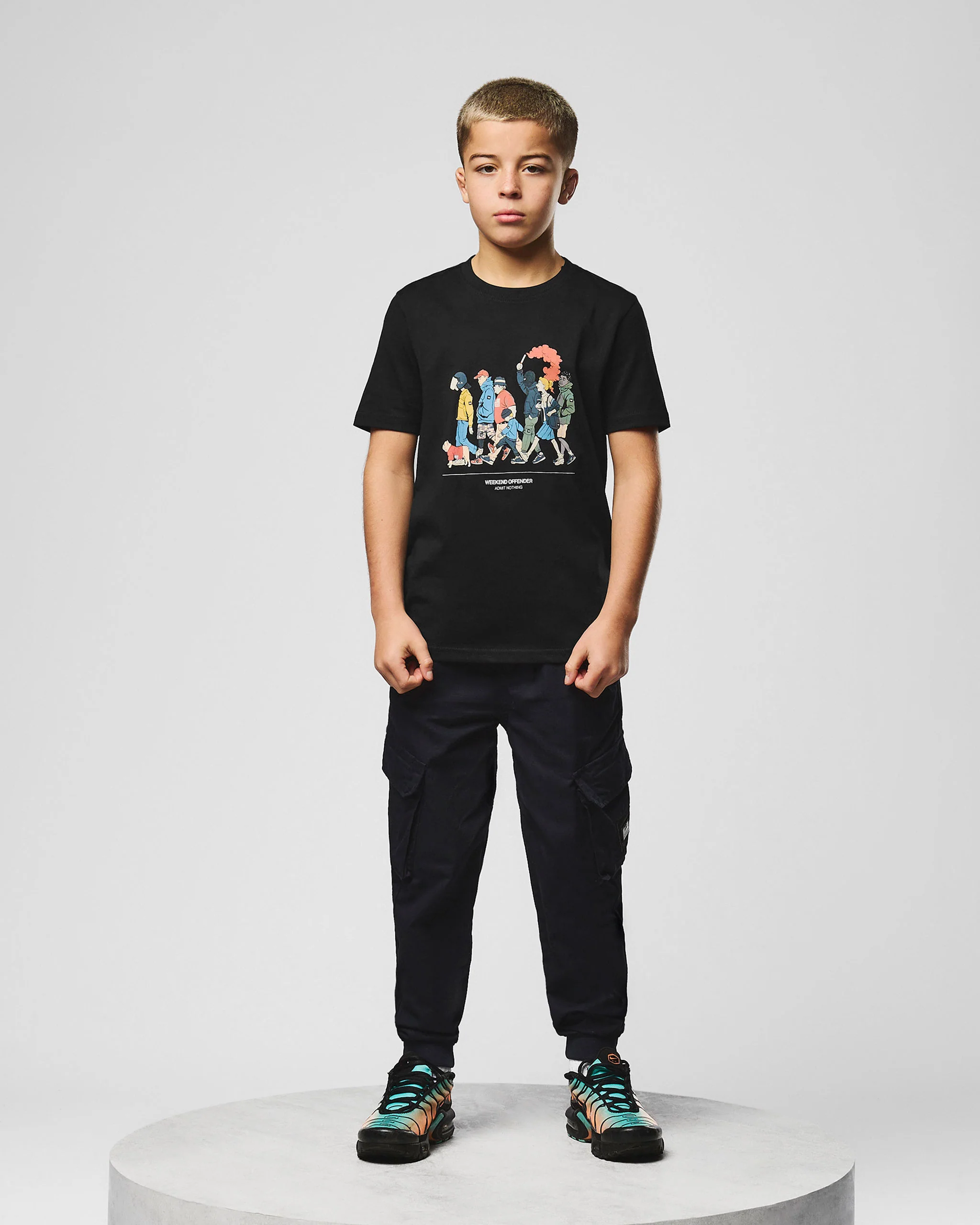 Kids Everyone Graphic T-Shirt Black - Image 4