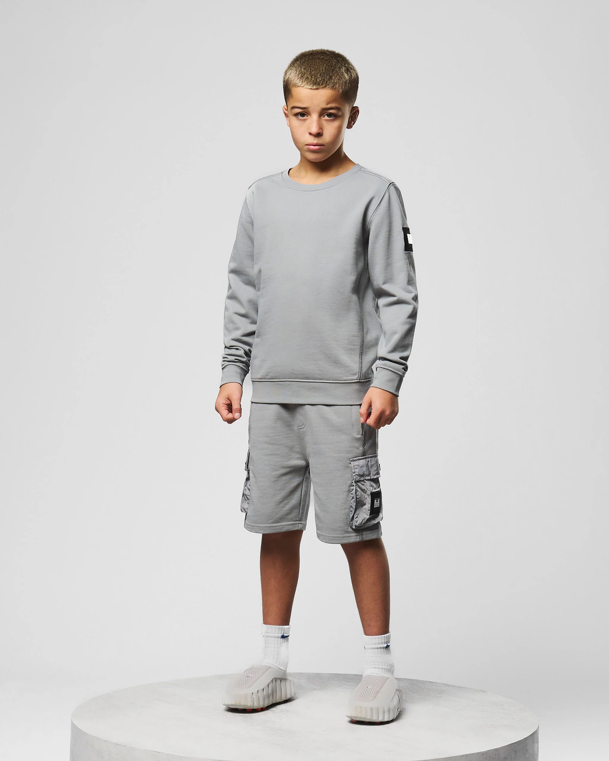 Kids Thunder Sweatshirt Smokey Grey - Image 3