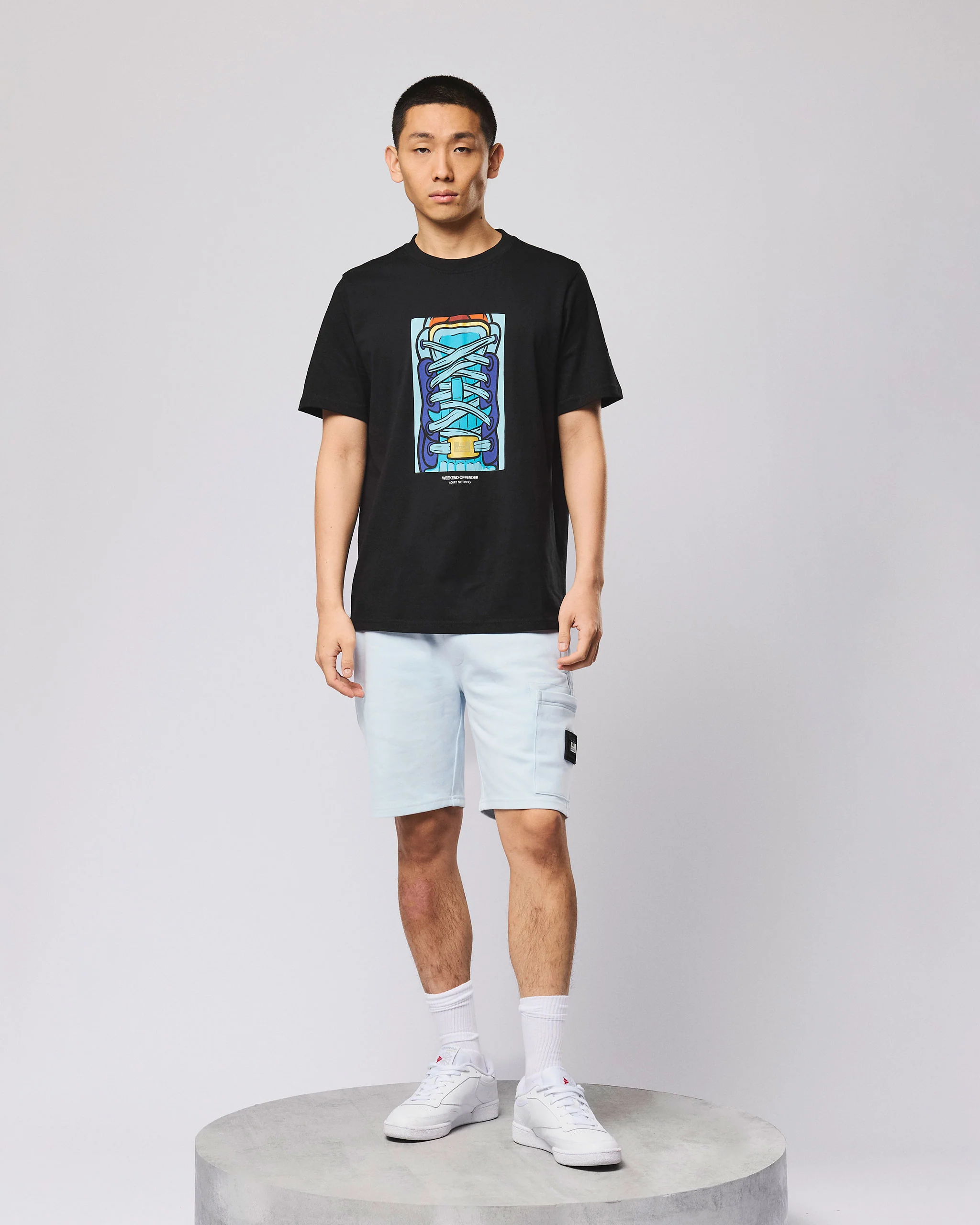 Laces Graphic T-Shirt Black - Image 3
