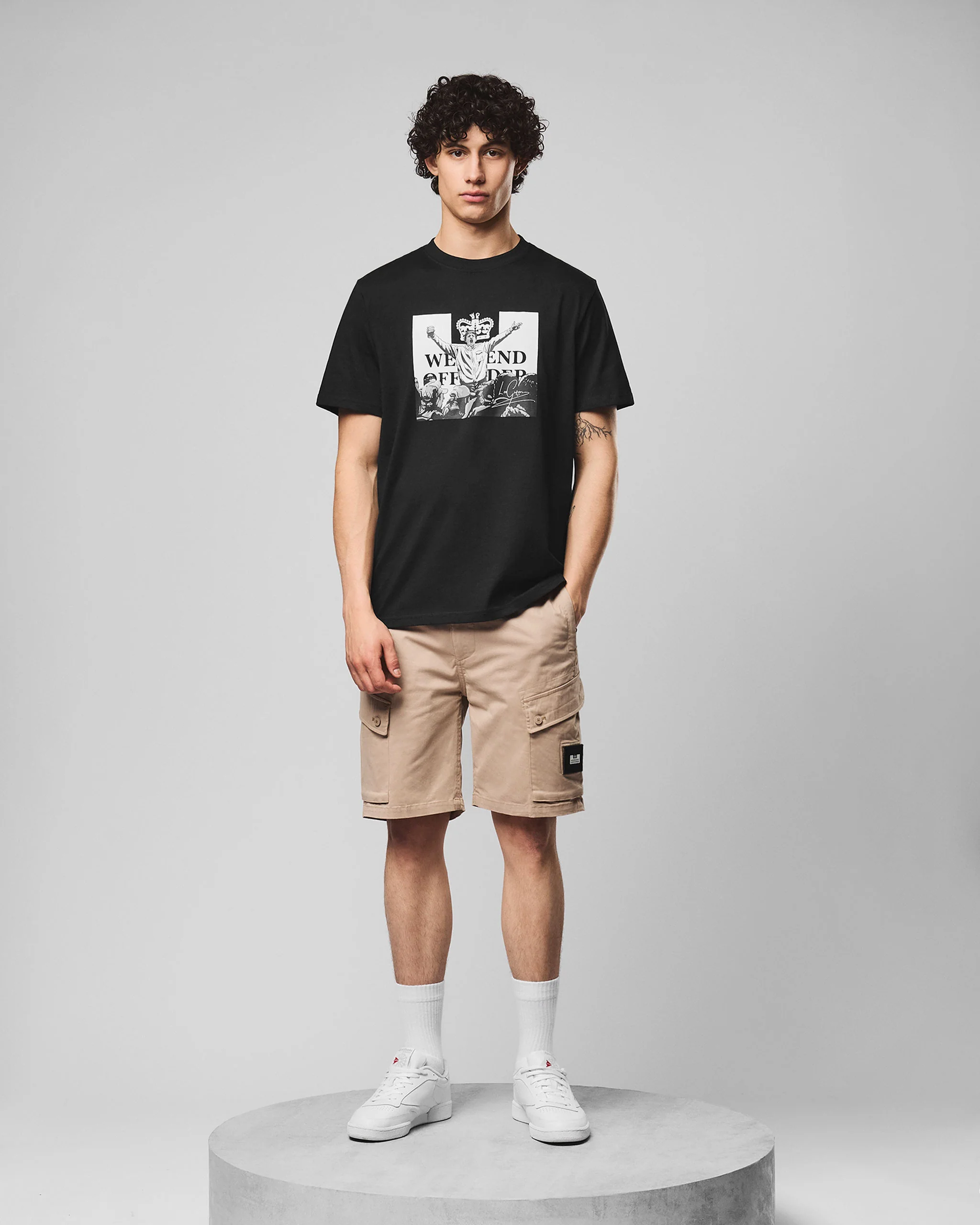 Leo Gregory Mono Graphic T-Shirt Black - Image 4