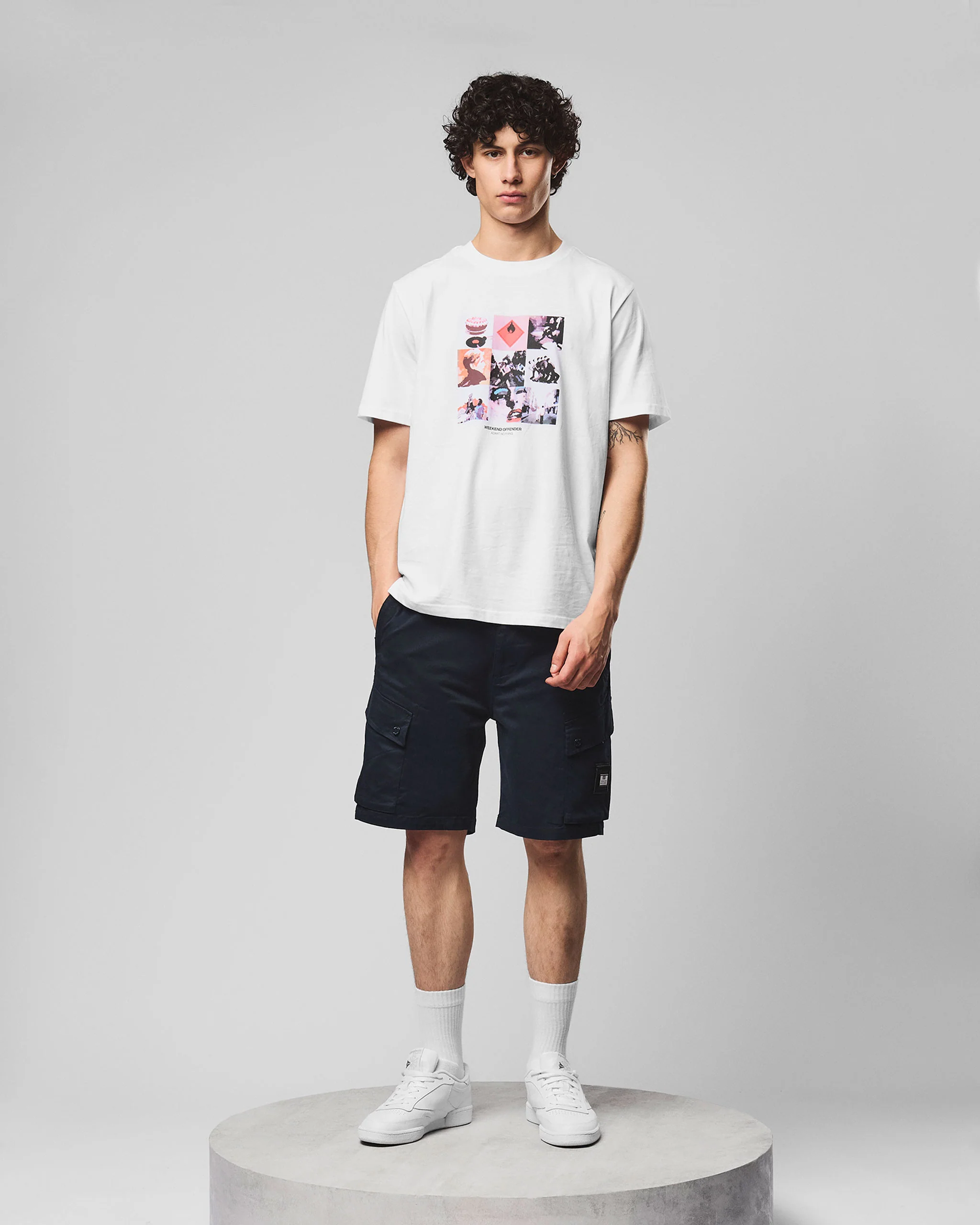 Low Graphic T-Shirt White - Image 3