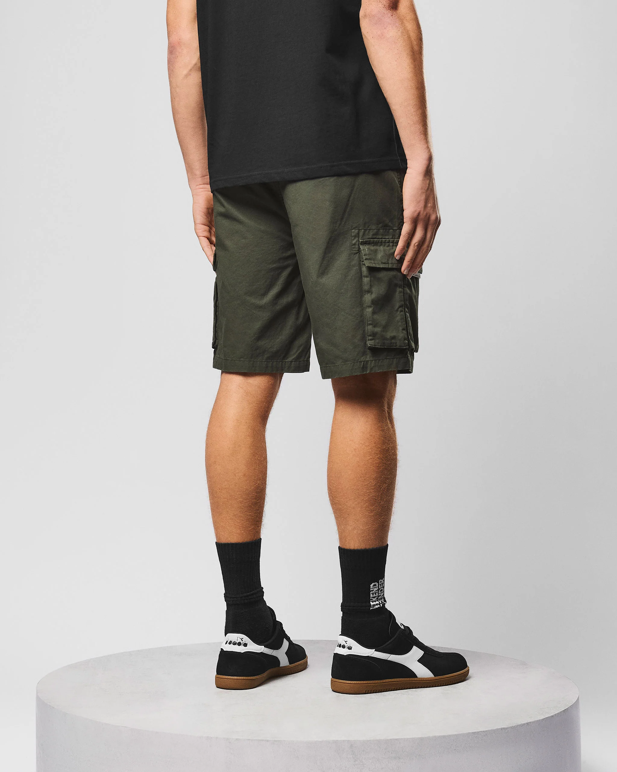 Mascia Cargo Short Black Forest Green - Image 4