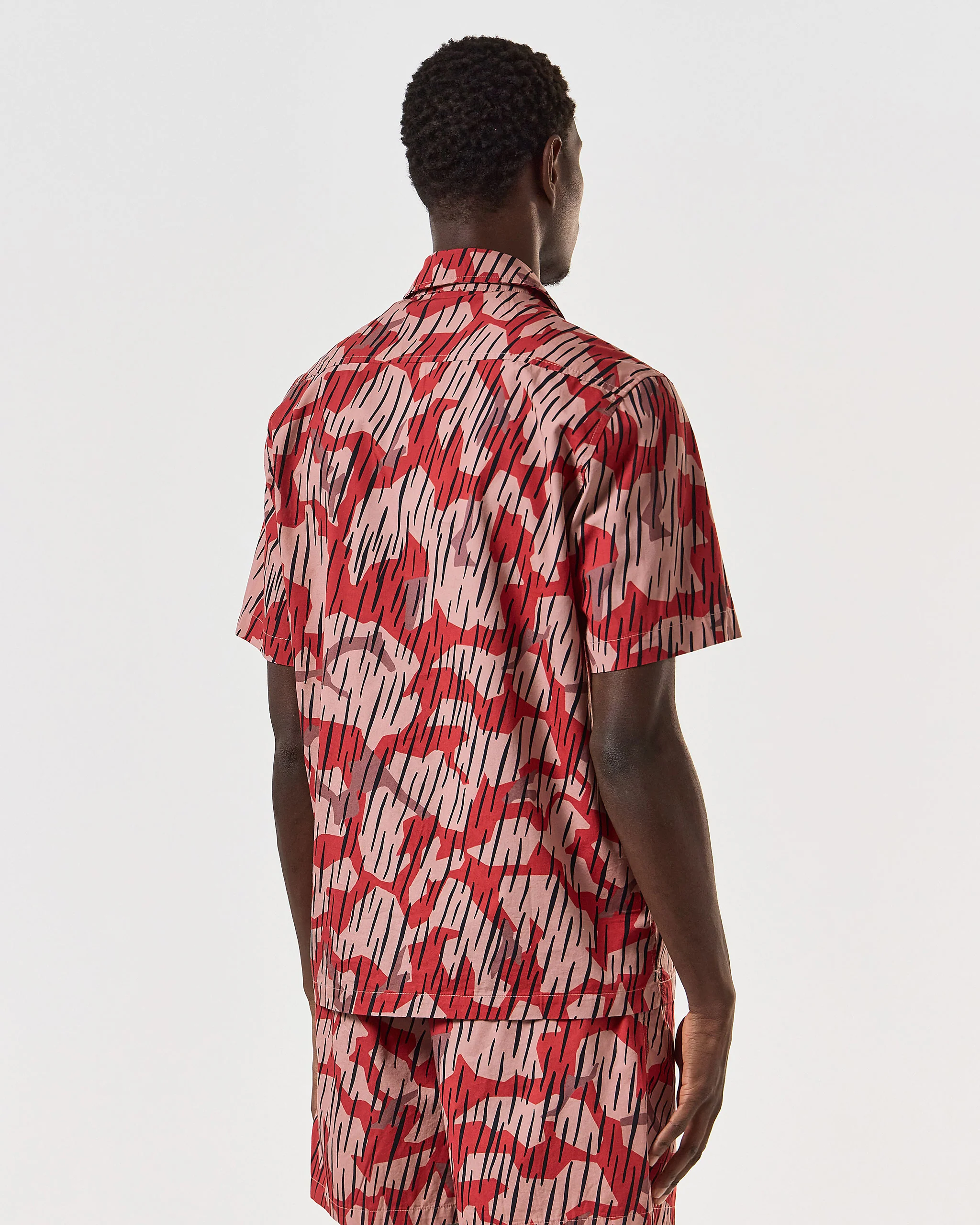 Monuriki Shirt Blaze Red Rain Camo - Image 4
