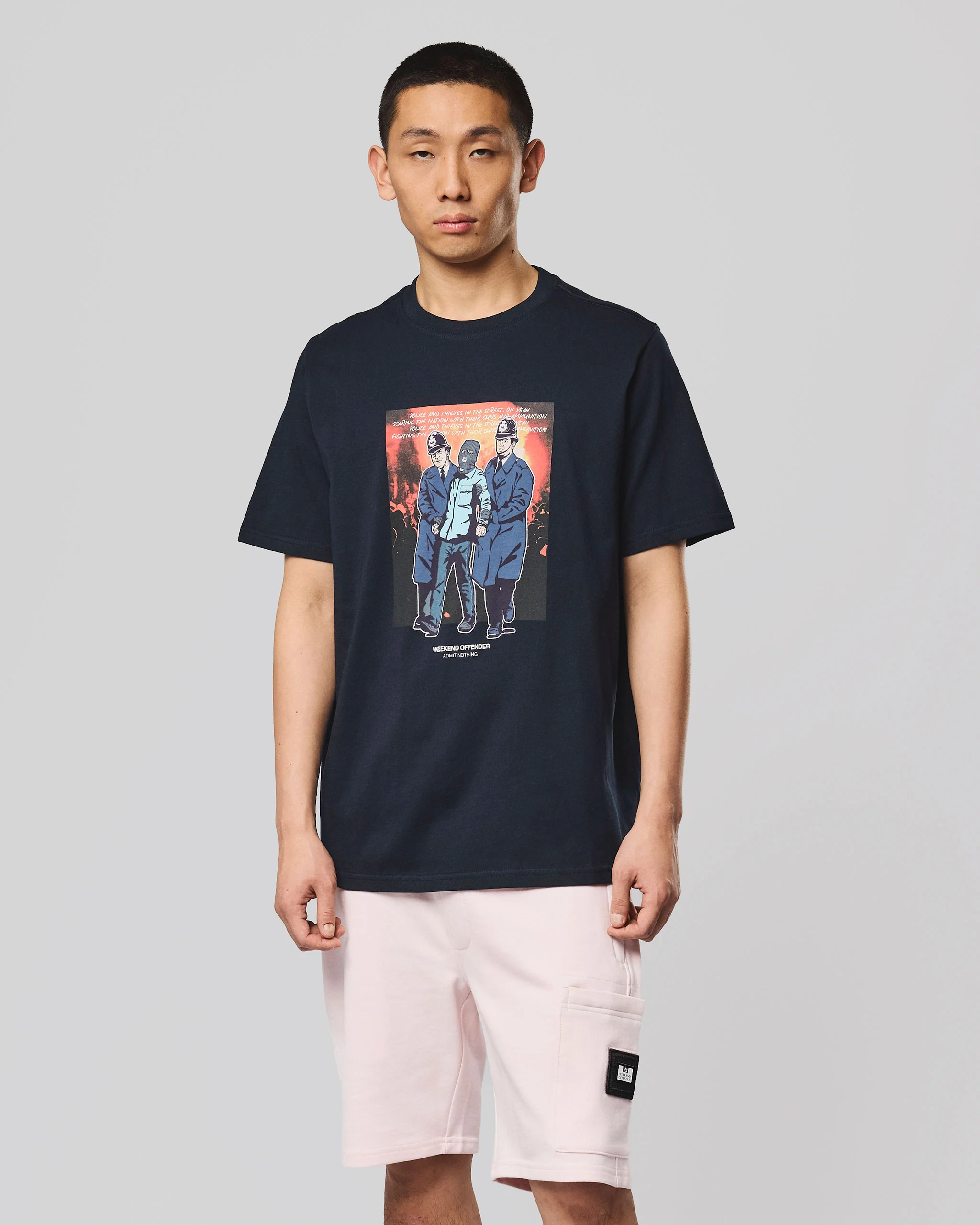 Murvin Graphic T-Shirt Navy - Image 4