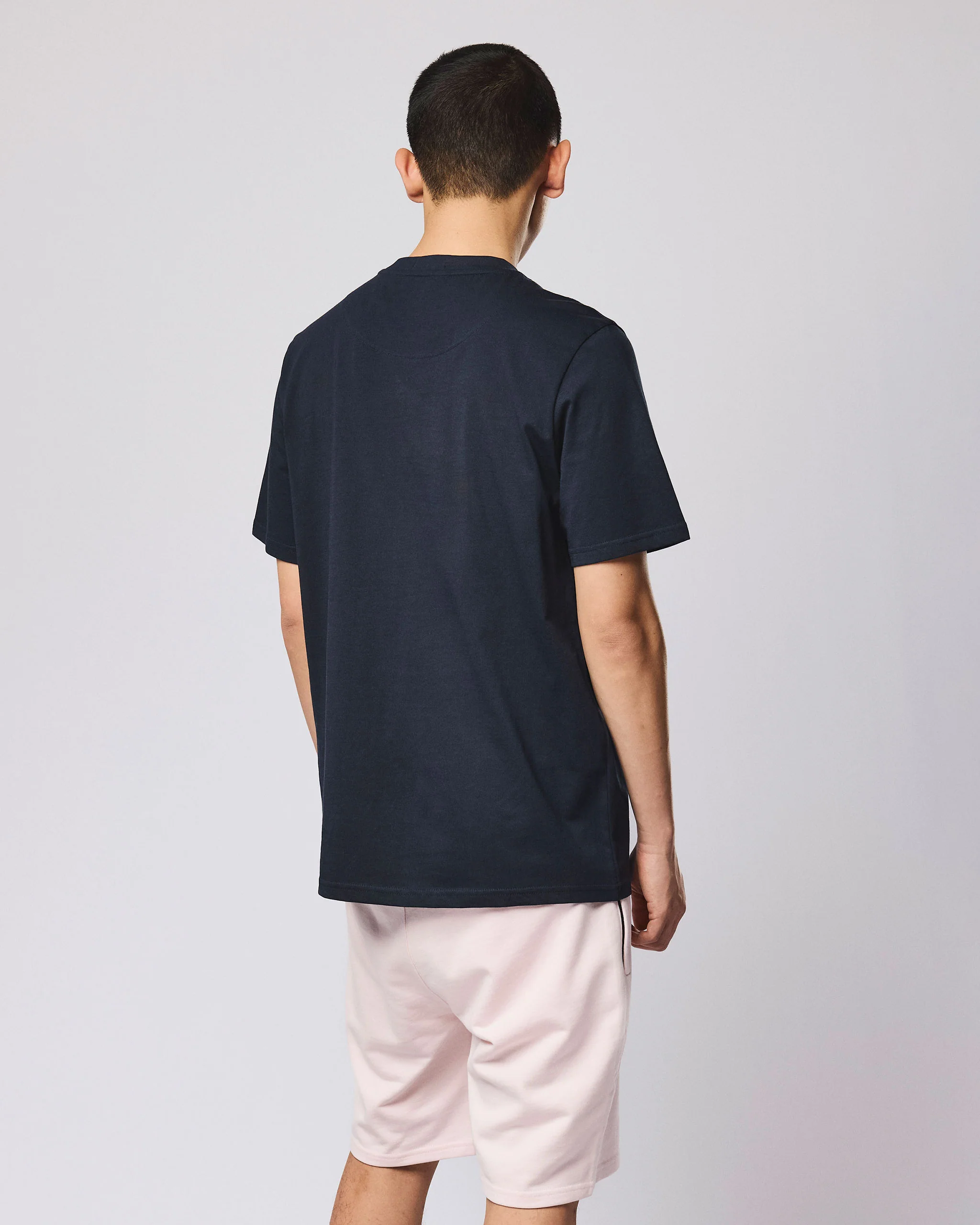 Murvin Graphic T-Shirt Navy - Image 5