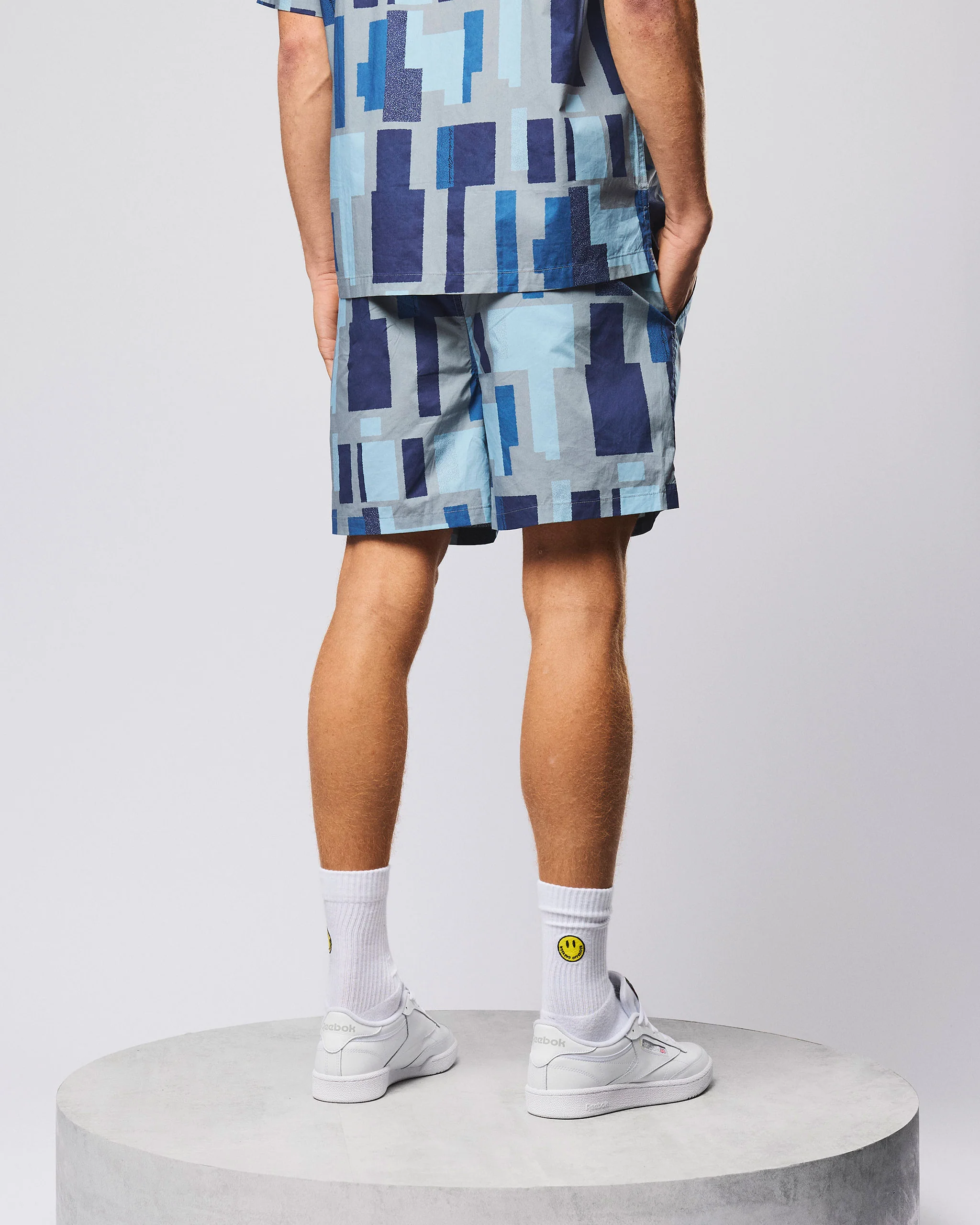 Ouzou Summer Short Smokey Grey - Image 4