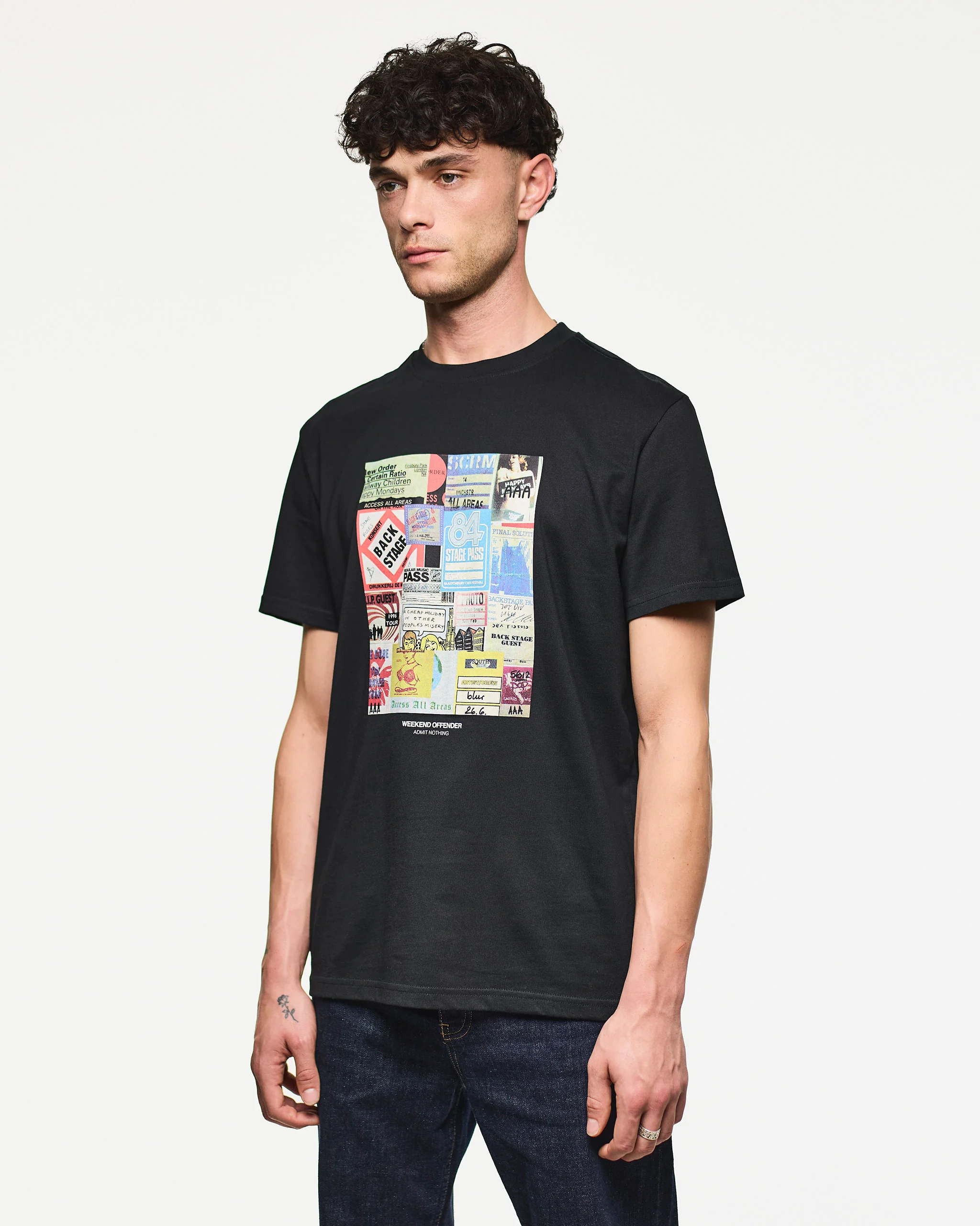 Passes Graphic T-Shirt Black - Image 3