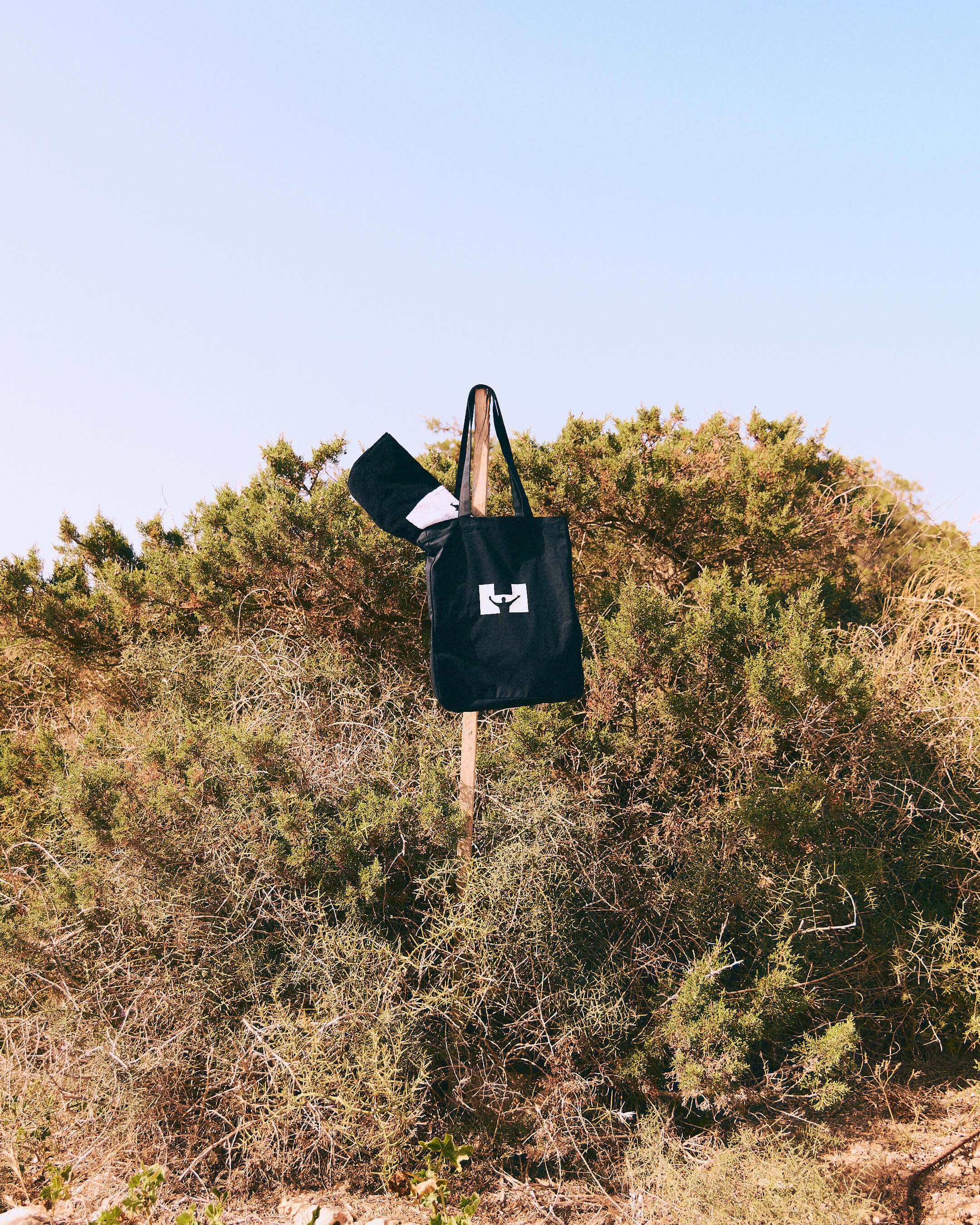 Perryman Tote Bag Black - Image 5