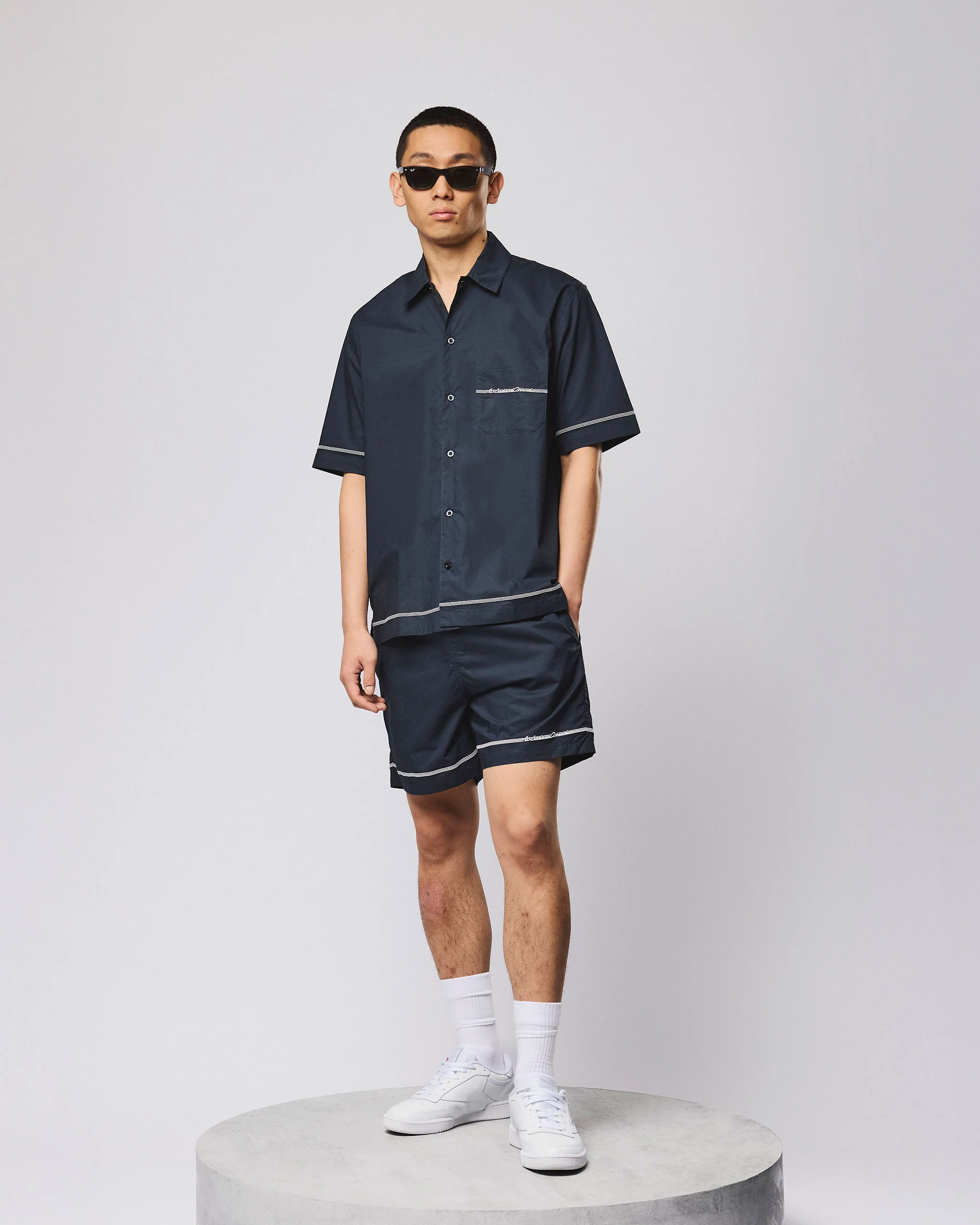 Senia Summer Short Navy - Image 2
