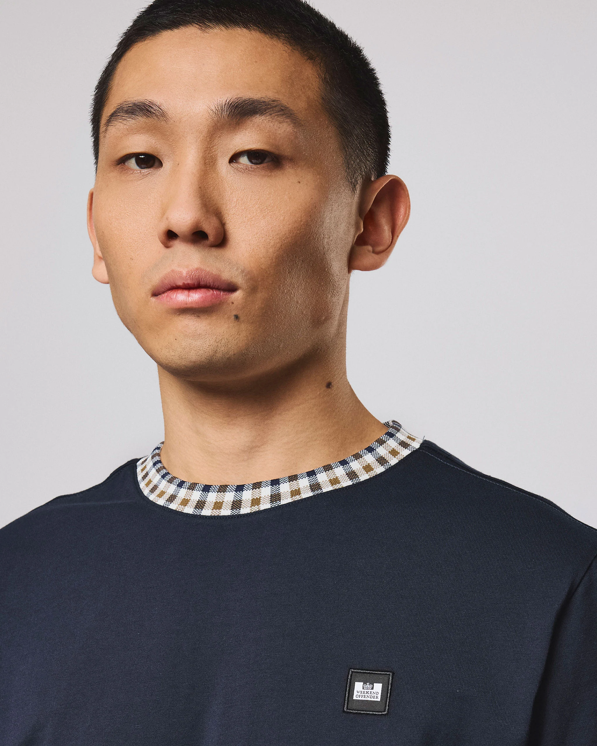 Sila T-Shirt Navy - Image 4