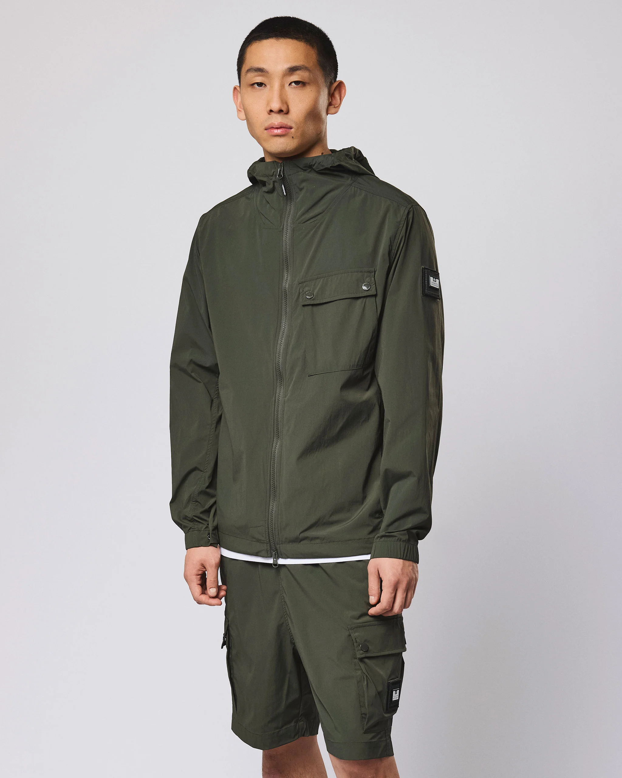 Temara Technical Windbreaker Jacket Black Forest Green - Image 2