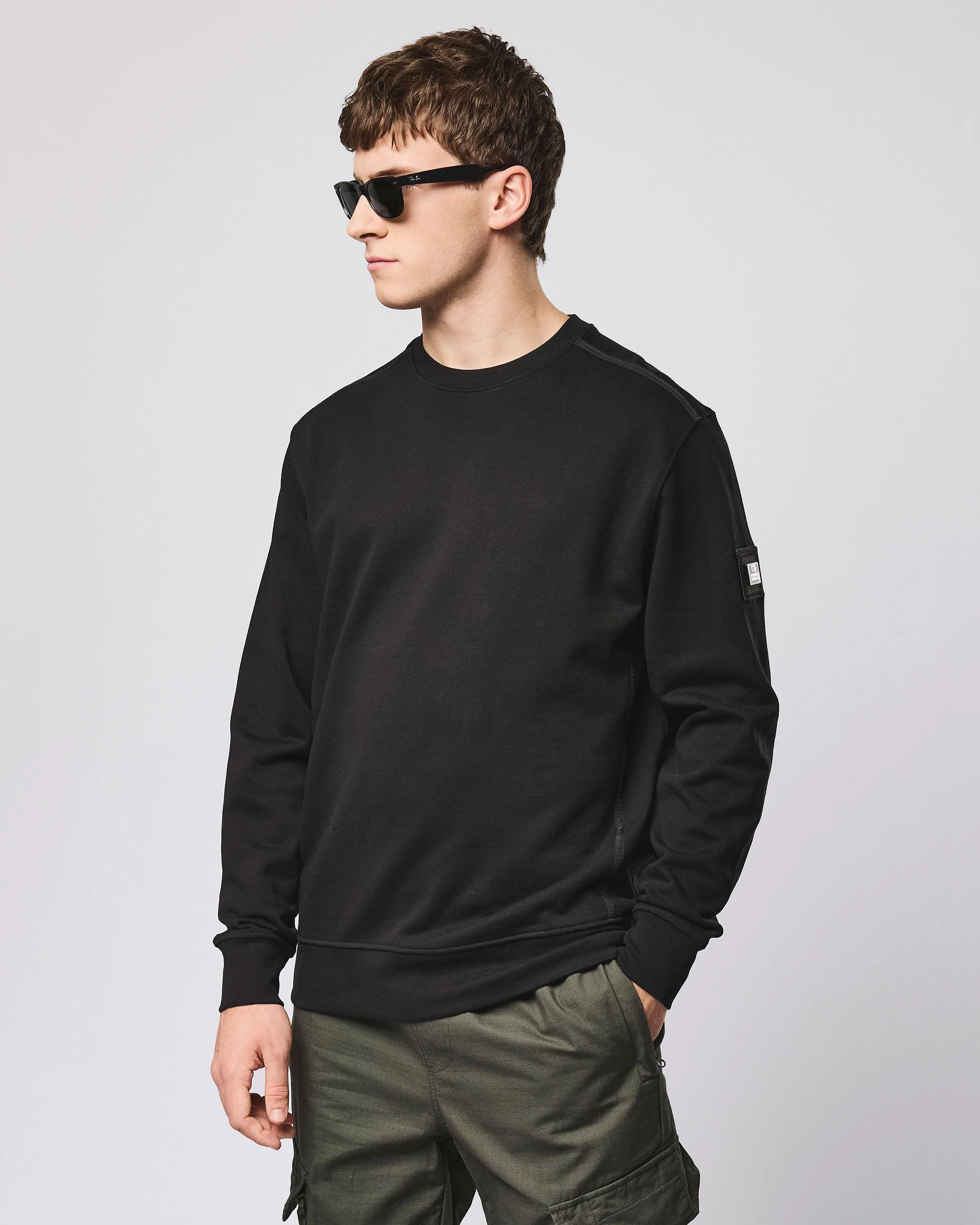 Thunder Sweatshirt Black - Image 3