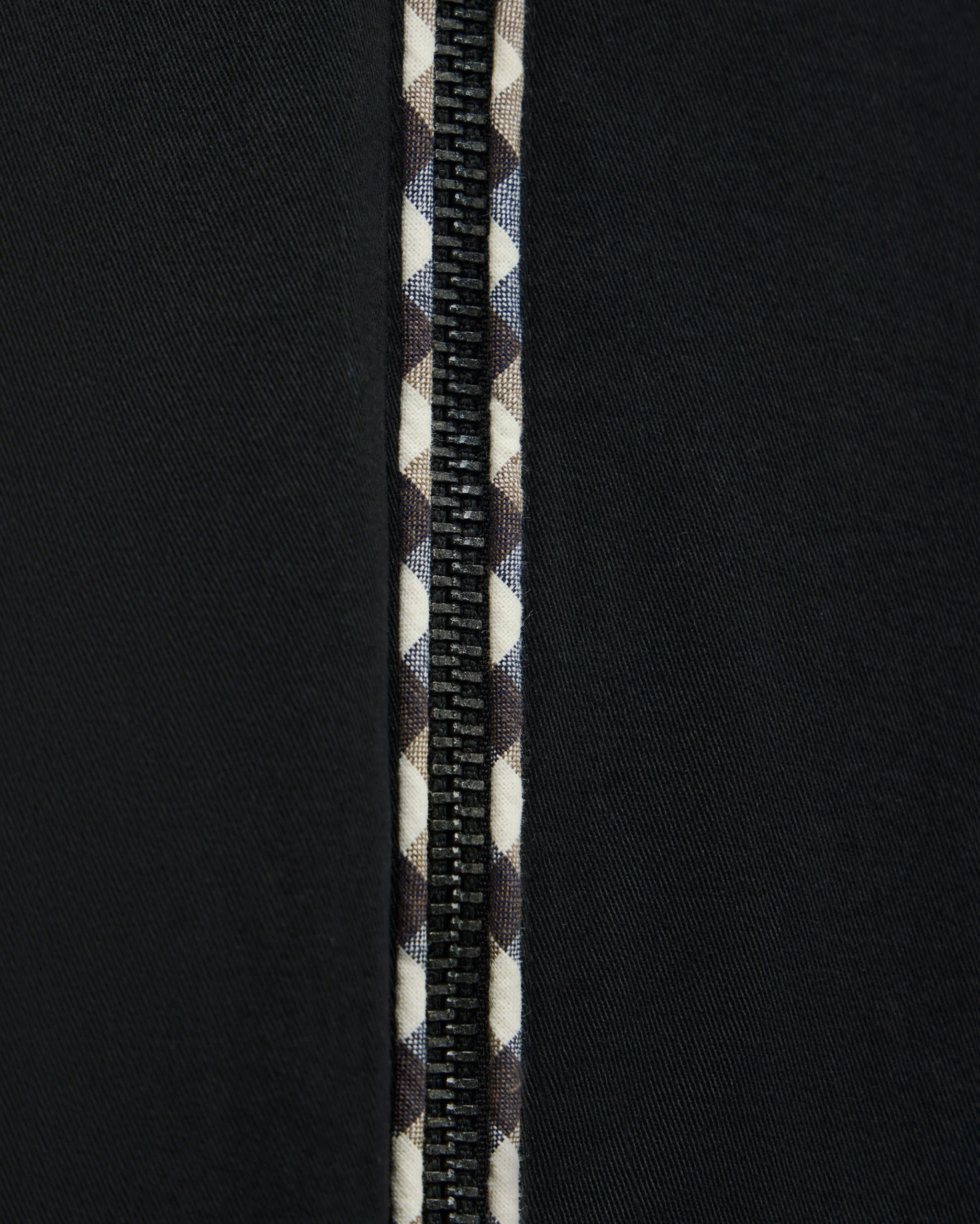 Tiaret Over-Top Black - Image 3