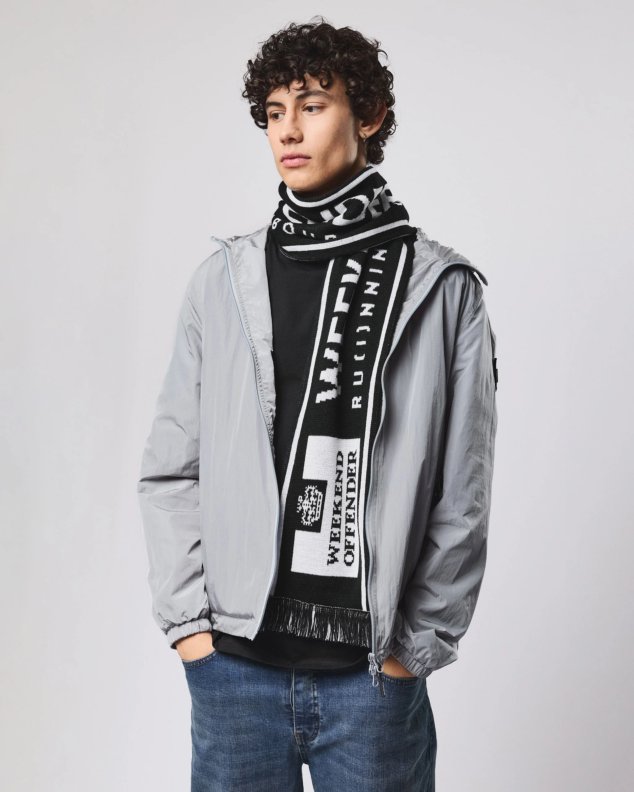 Weekend Offender Scarf Black - Image 2