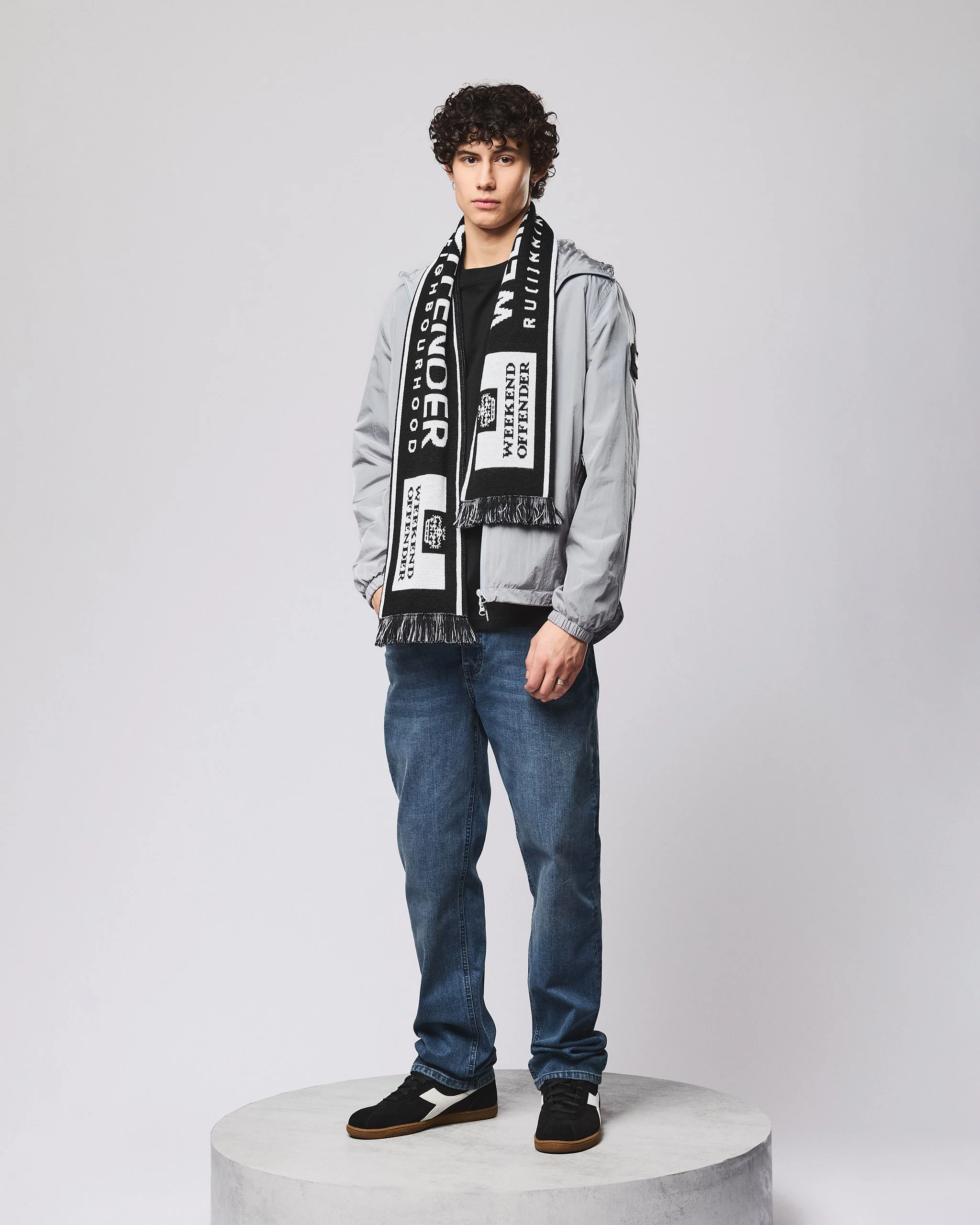 Weekend Offender Scarf Black - Image 3